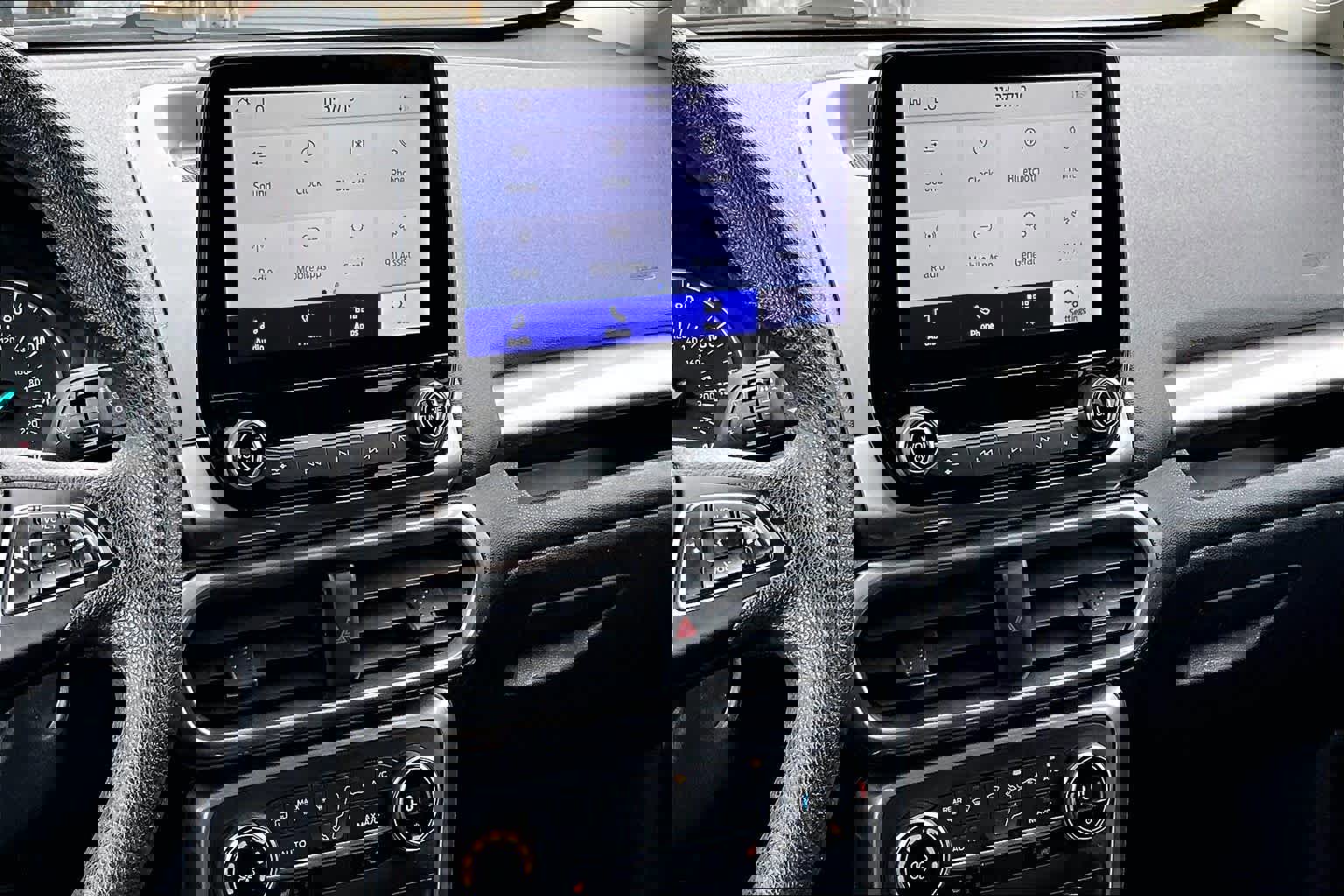 Used 2021 Ford EcoSport SE FWD image 7