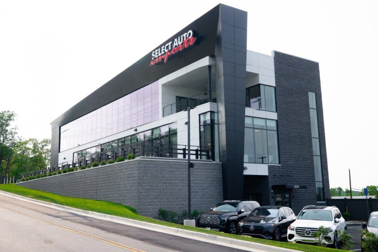 Used 2023 Mercedes-Benz EQE AMG AMG EQE image 10