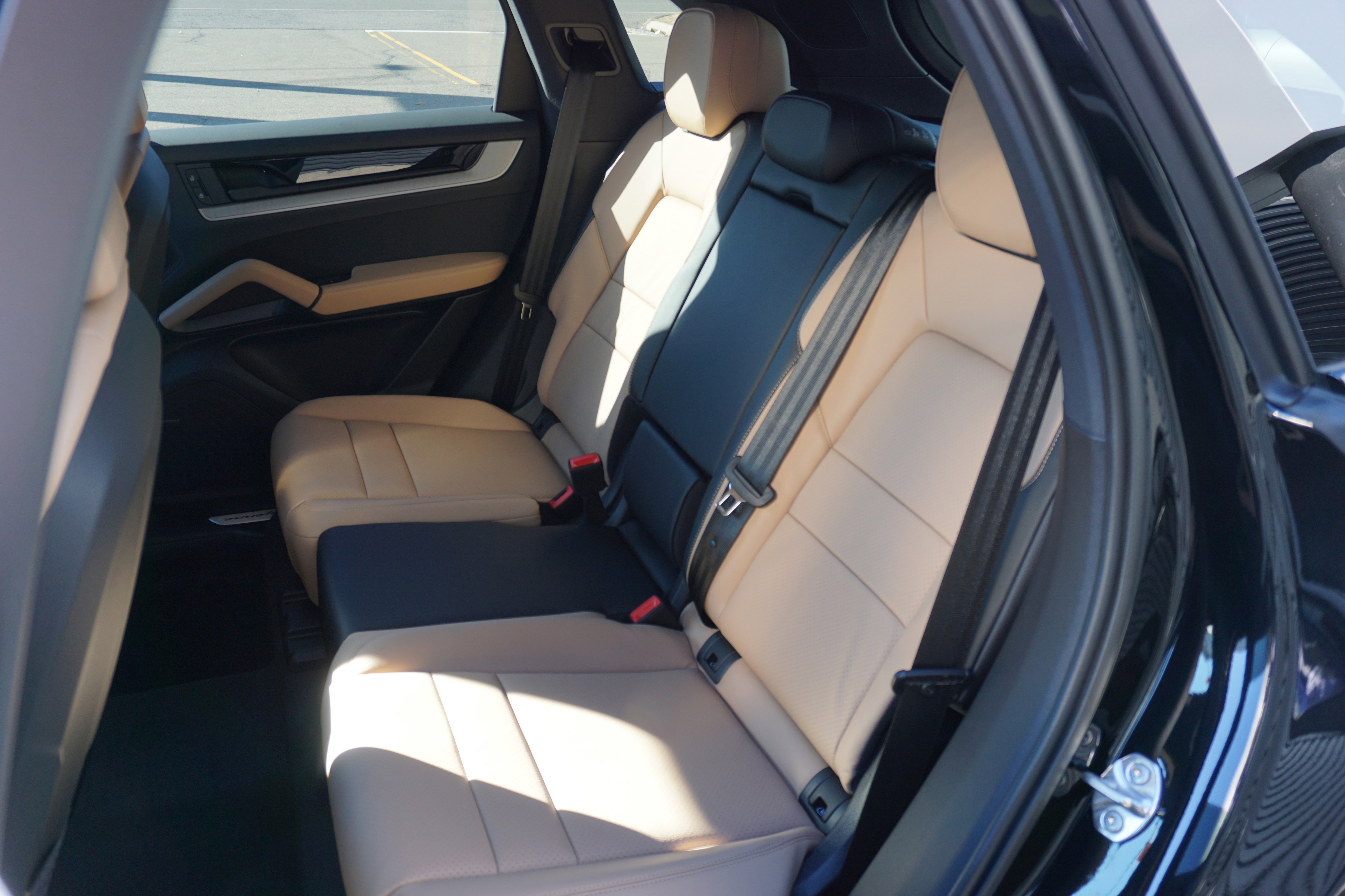 New 2026 Porsche Cayenne image 13