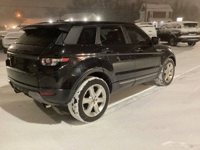 Used 2013 Land Rover Range Rover Evoque Pure image 3