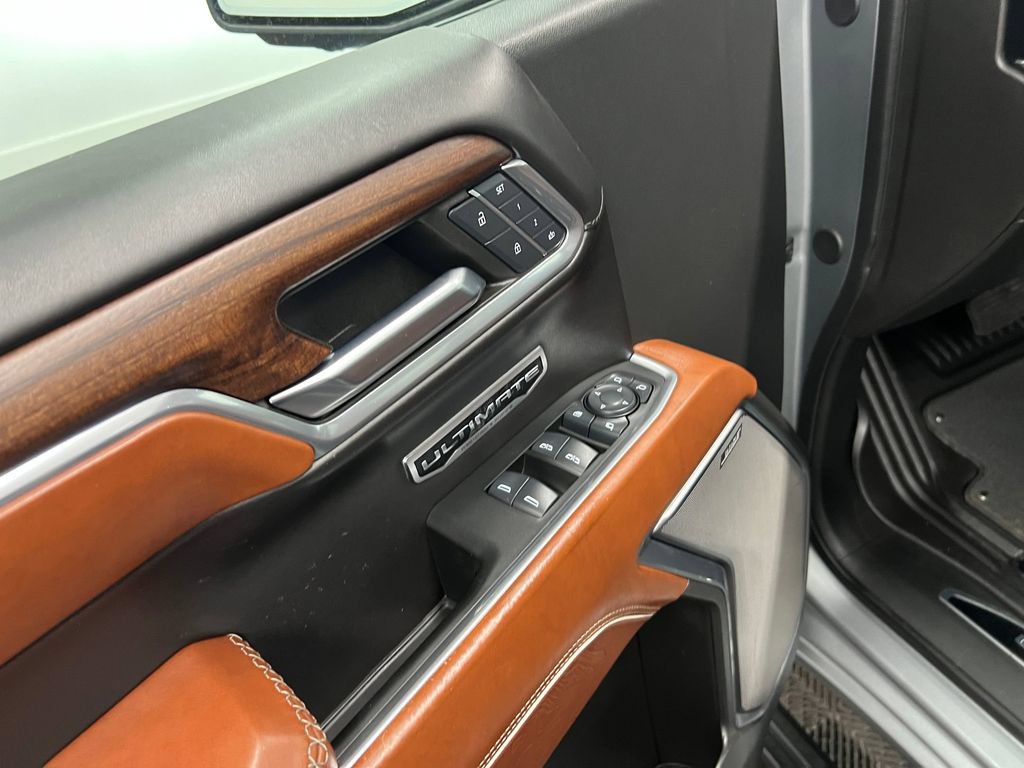 Used 2024 GMC Sierra 1500 Denali Ultimate AWD/4WD image 11