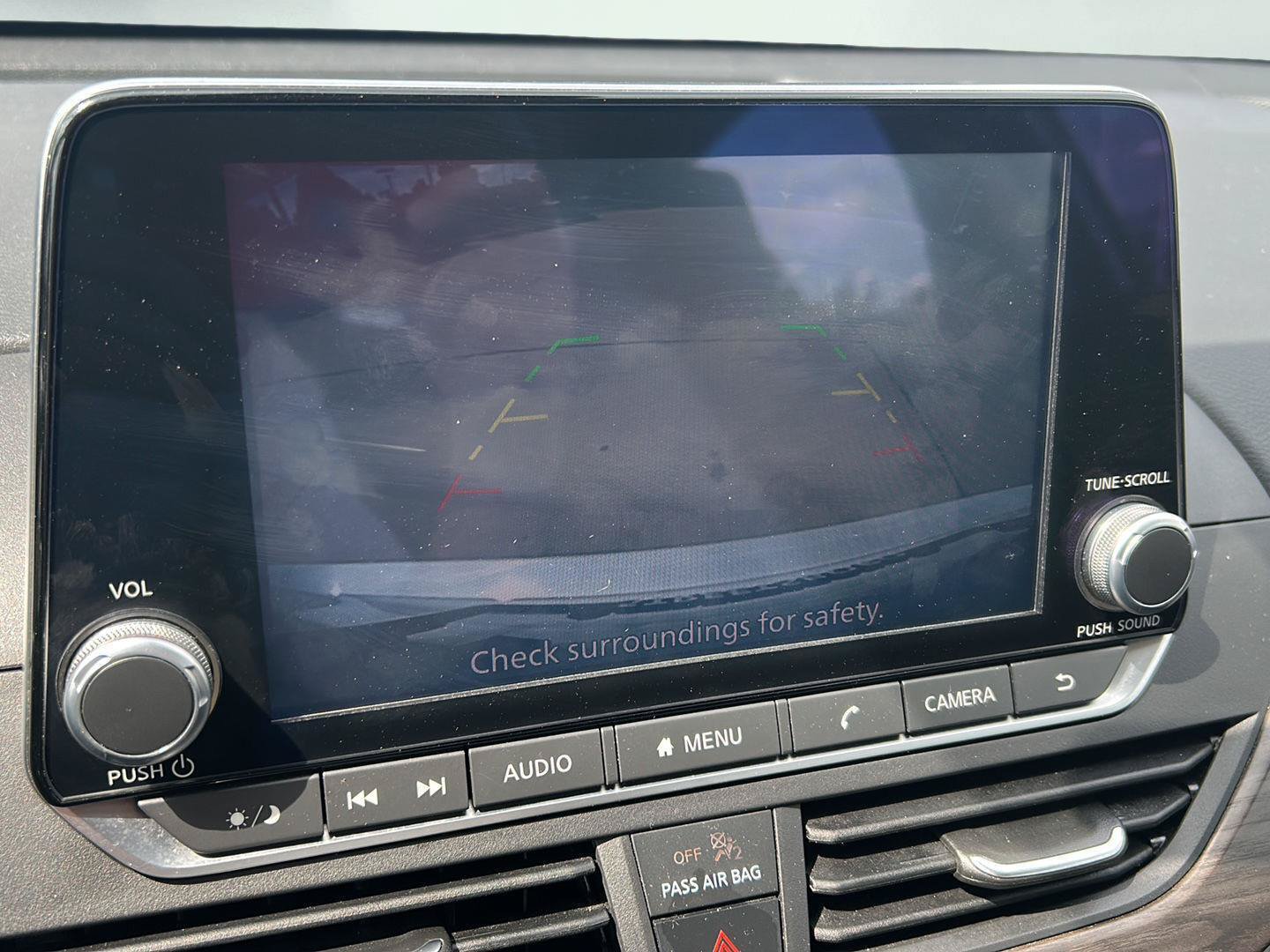 Used 2024 Nissan Altima 2.5 SV FWD image 10