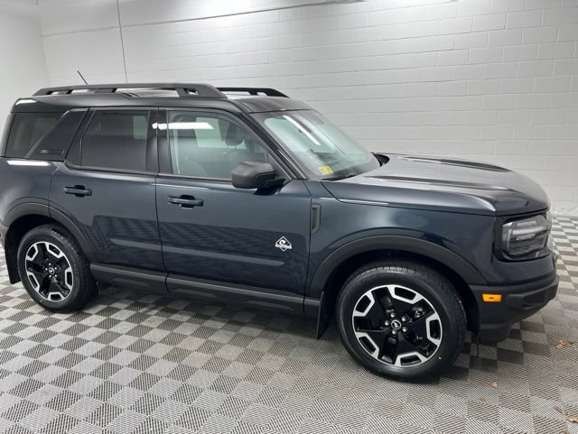 Used 2023 Ford Bronco Sport Outer Banks w/ Tech Package AWD/4WD image 5