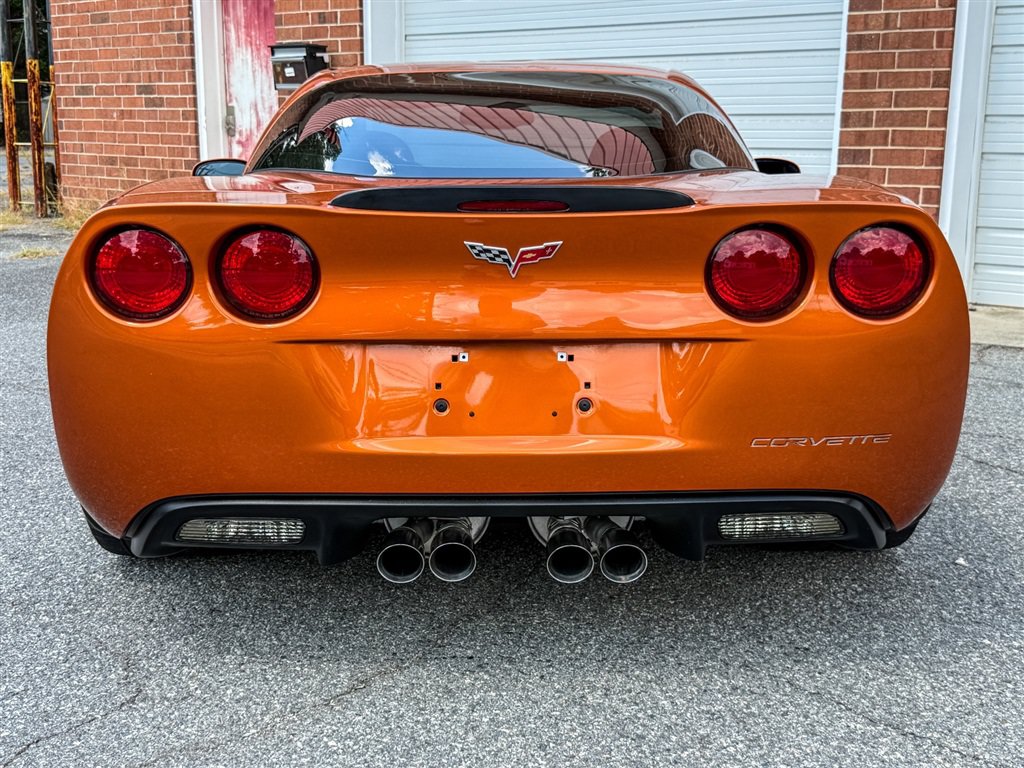 Used 2007 Chevrolet Corvette Z06 w/ Preferred Equipment Group RWD image 27