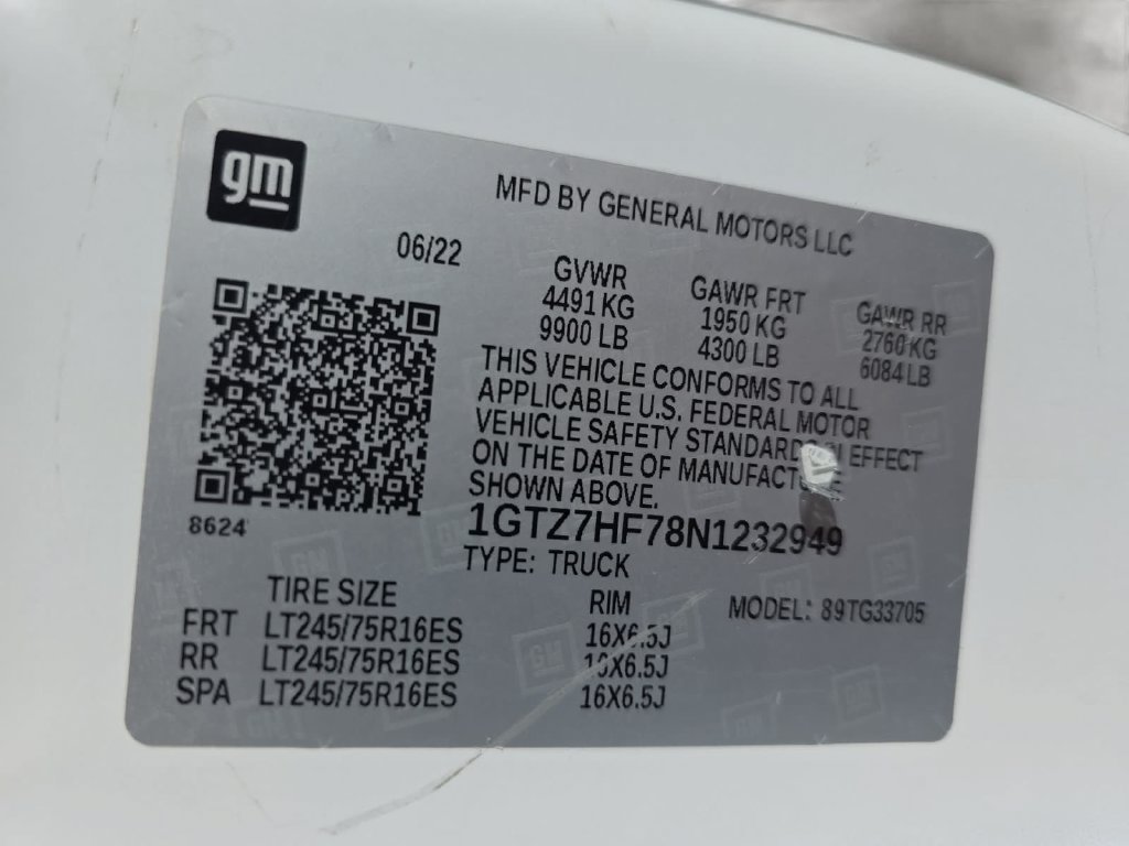 Used 2022 GMC Savana 3500 Extended RWD image 31