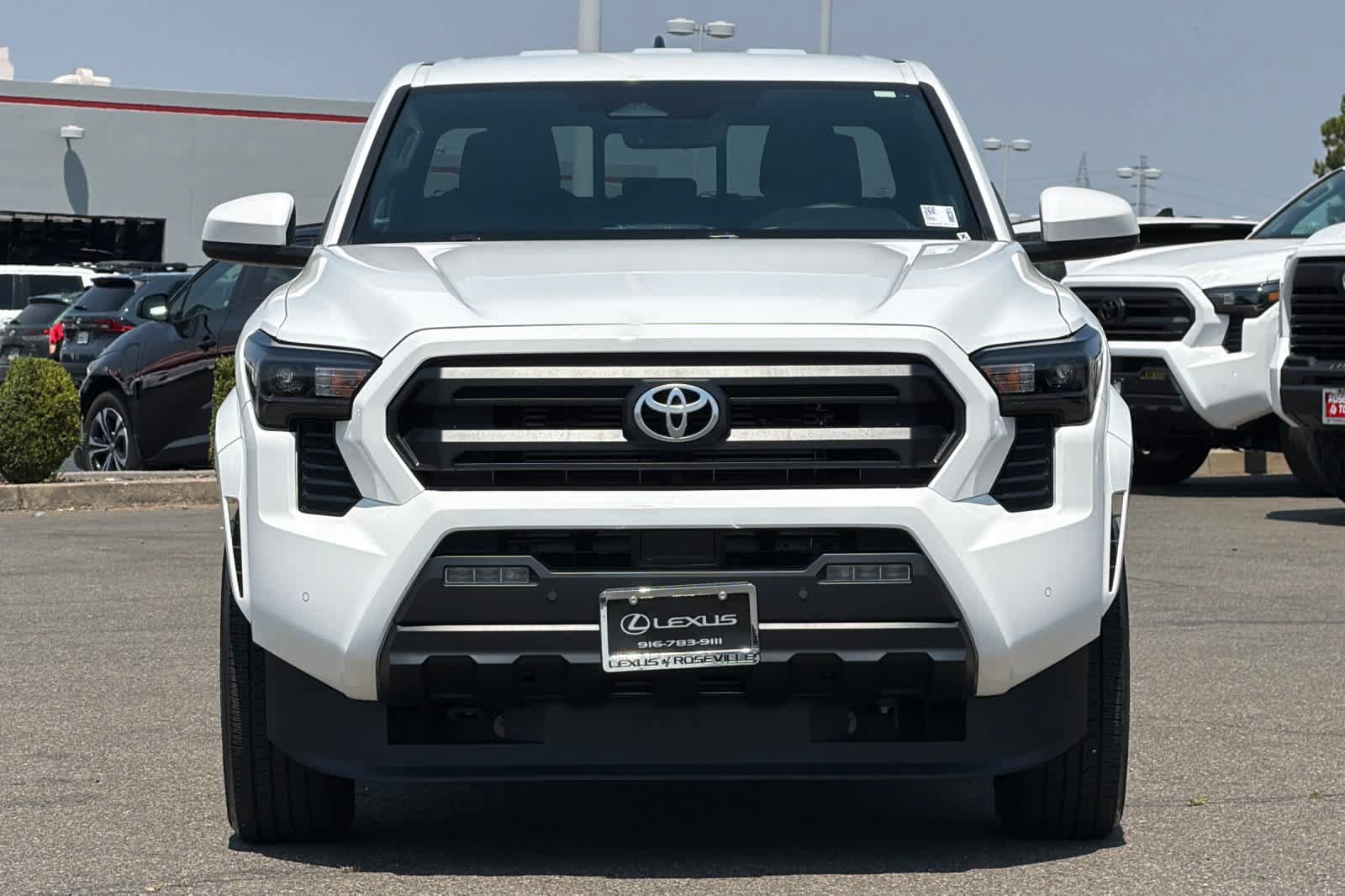 Used 2024 Toyota Tacoma SR5 w/ SR5 Upgrade Package AWD/4WD image 10