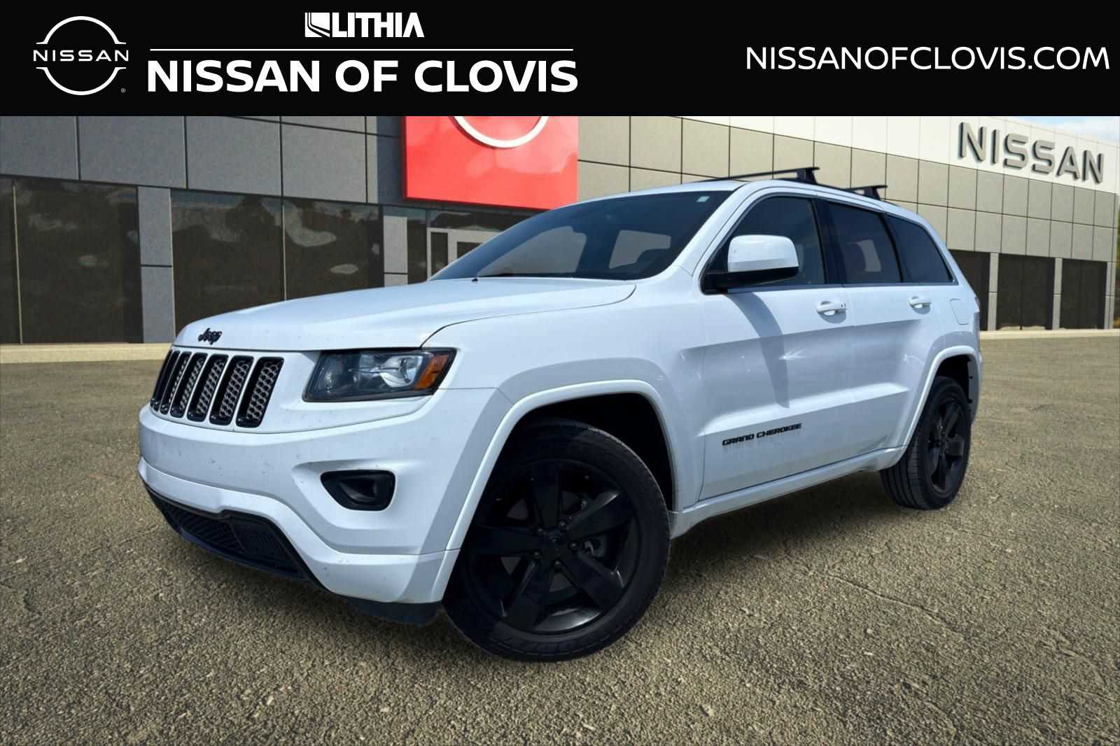 Used 2015 Jeep Grand Cherokee Altitude RWD image 1