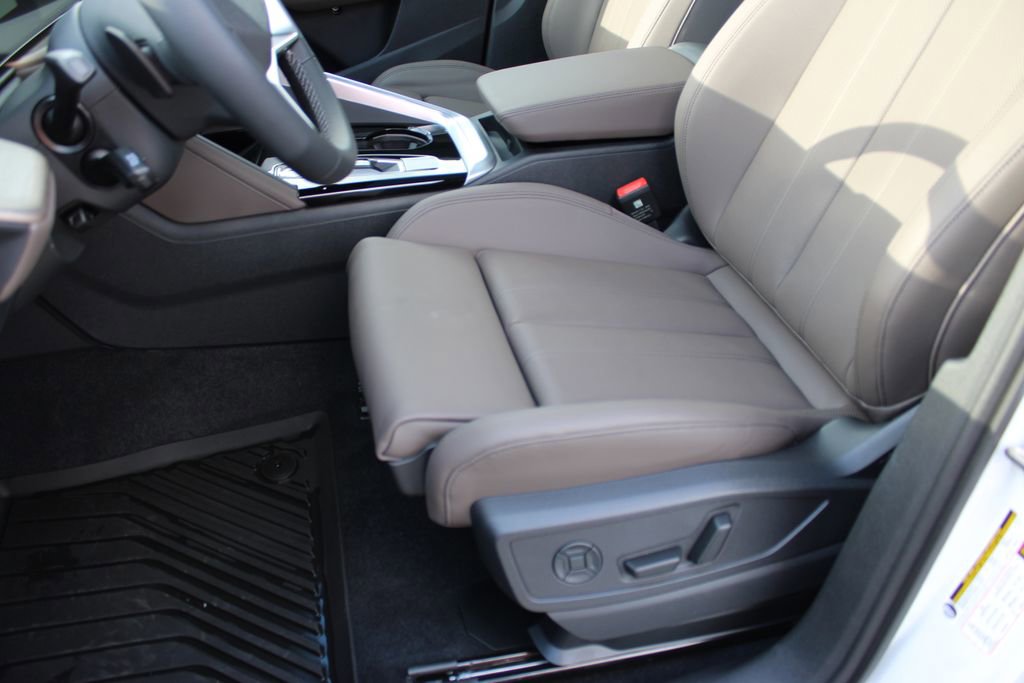 New 2025 Audi Q5 Premium Plus image 19