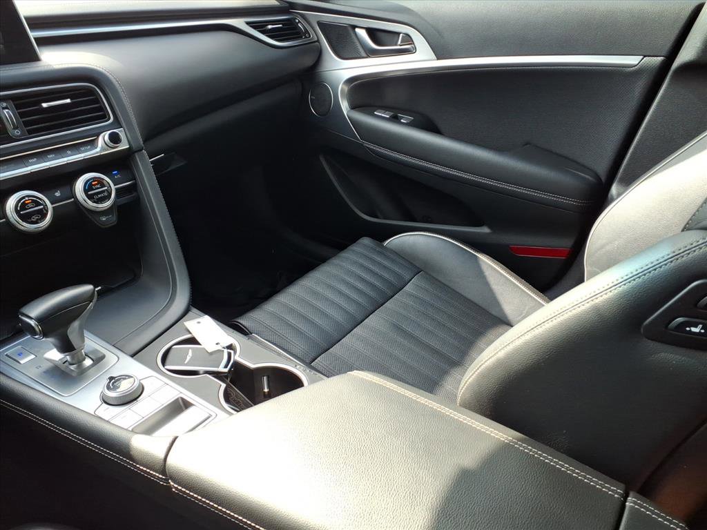 Used 2021 Genesis G70 2.0T w/ Elite Package image 19