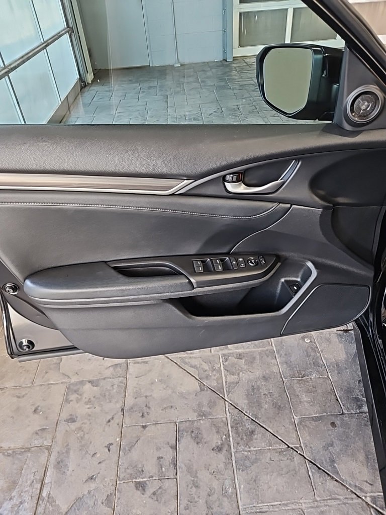 Used 2020 Honda Civic EX-L image 25