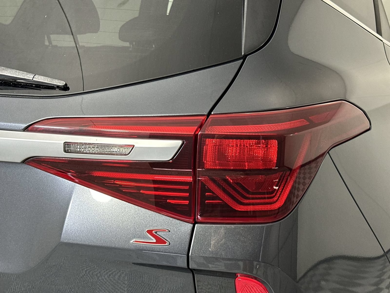 Used 2021 Kia Seltos S FWD image 25