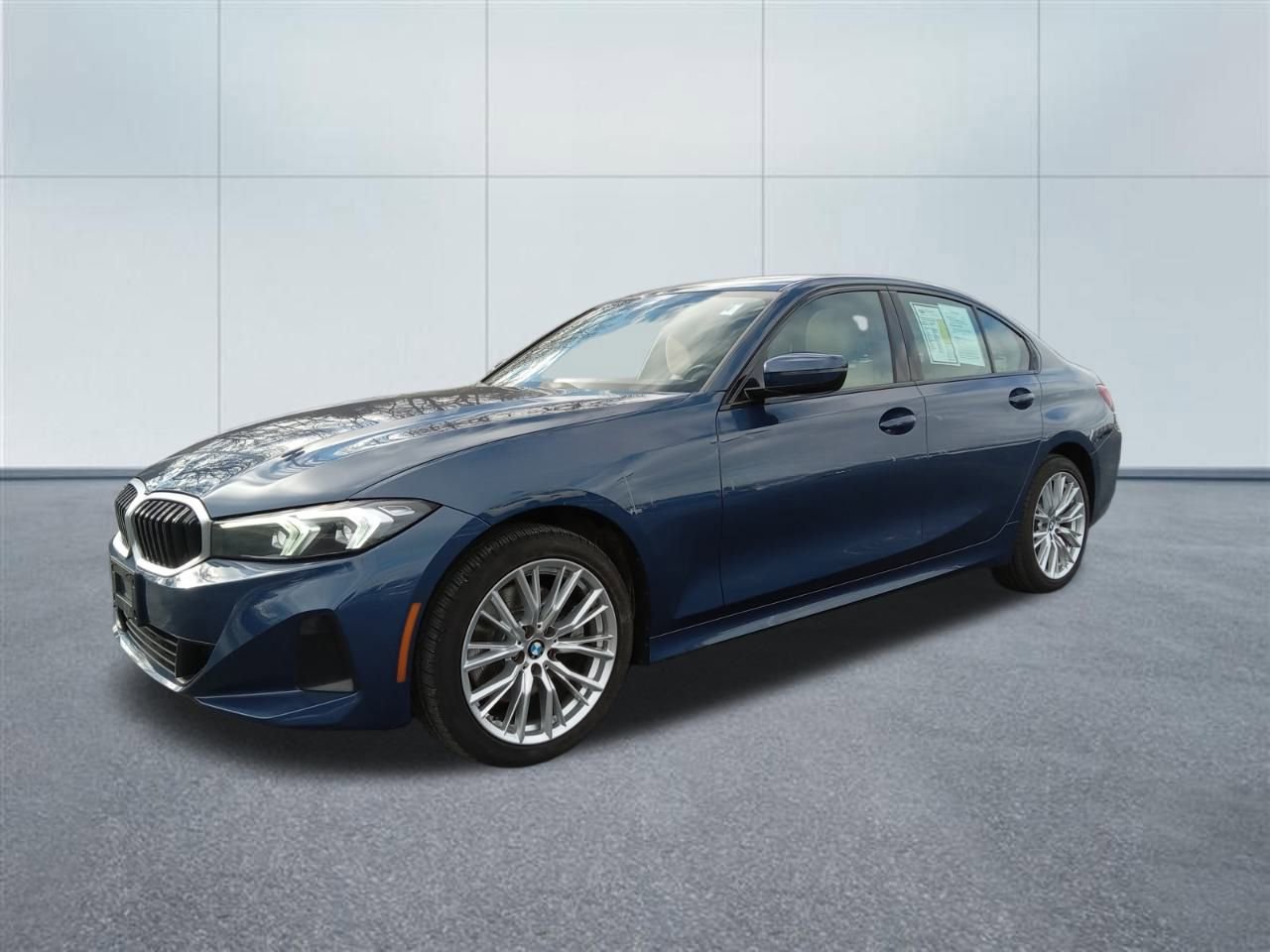 Used 2023 BMW 330i xDrive Sedan w/ Driving Assistance Package image 1