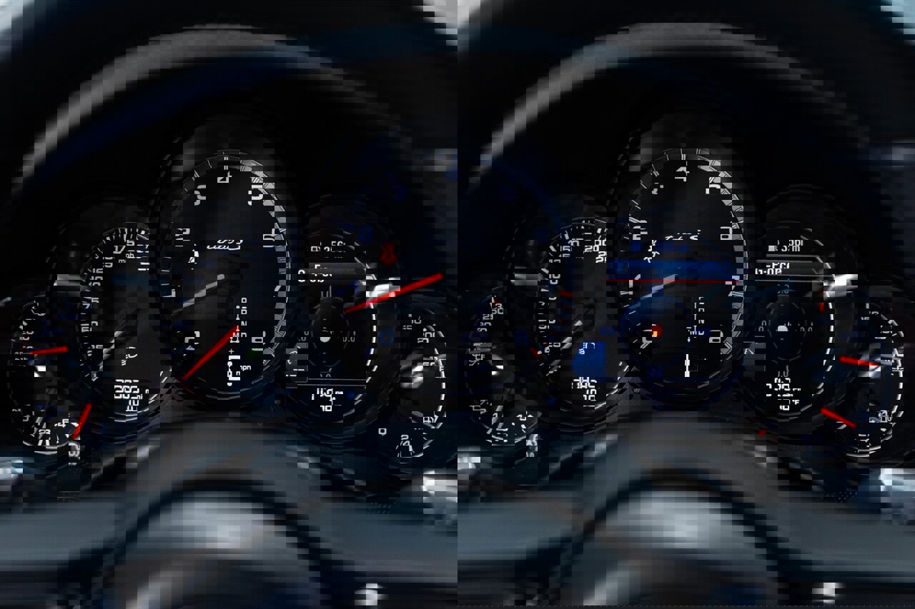 Used 2017 Porsche 911 Turbo S image 17