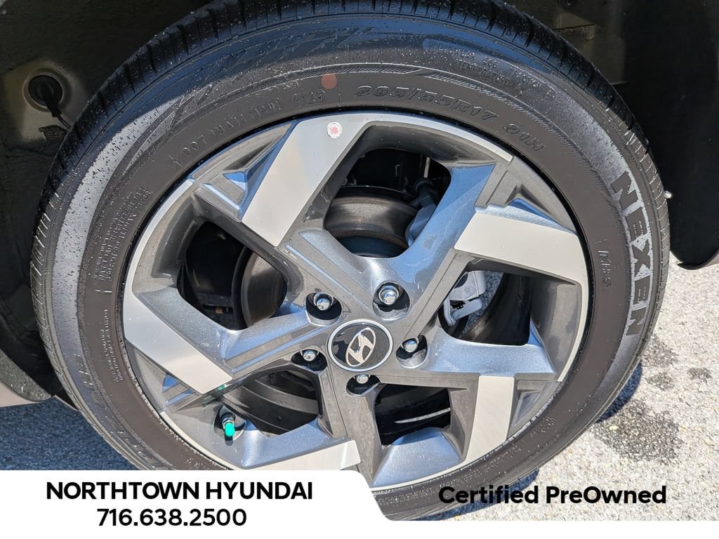 Certified 2026 Hyundai Venue SEL FWD image 41