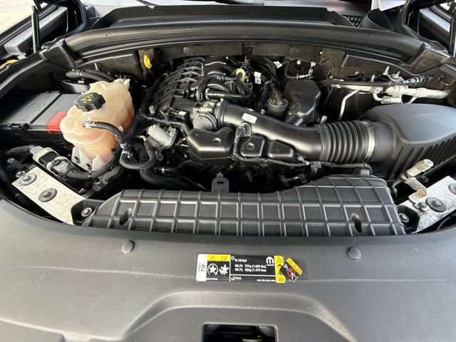 Used 2022 Jeep Grand Cherokee L Laredo RWD image 28