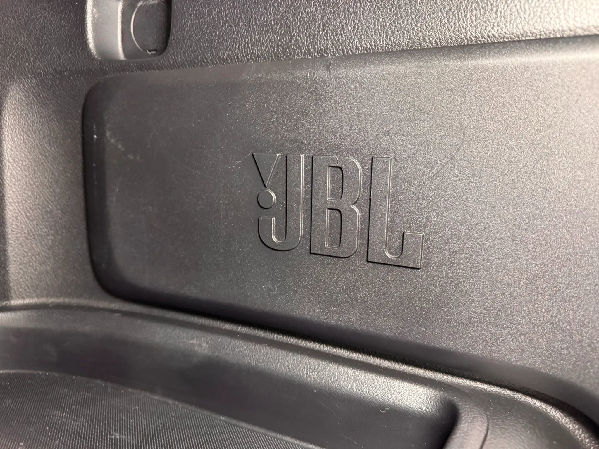 Used 2012 Toyota 4Runner Limited image 24