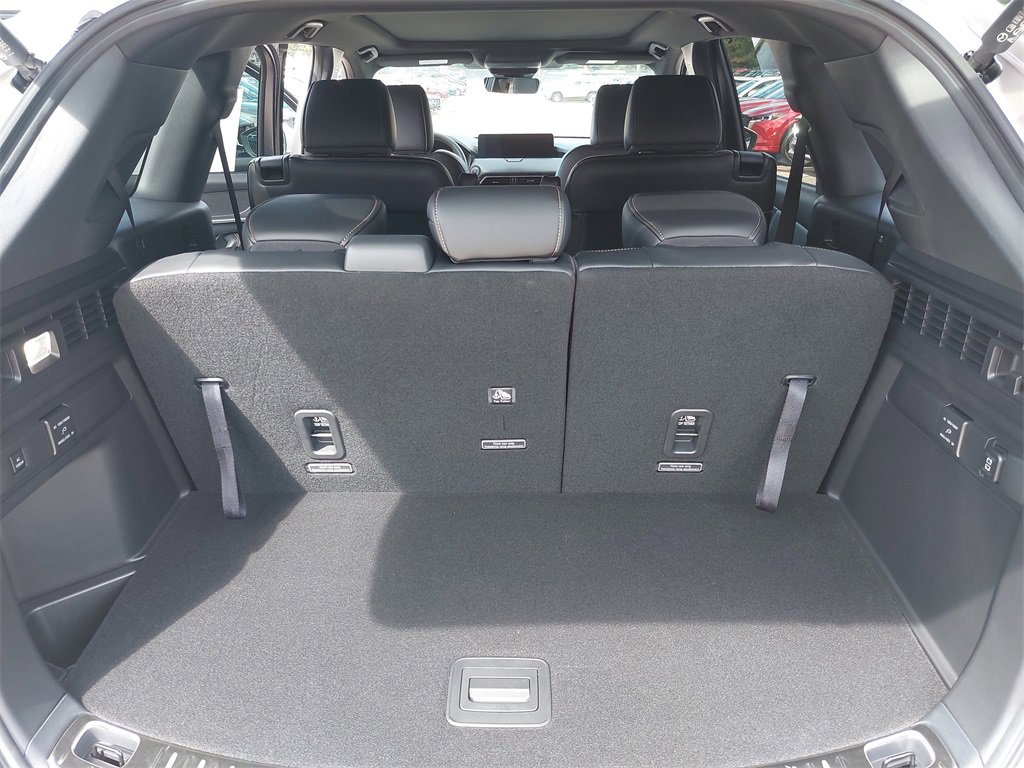 New 2025 MAZDA CX-90 Plug-In Hybrid w/ Premium Plus image 14