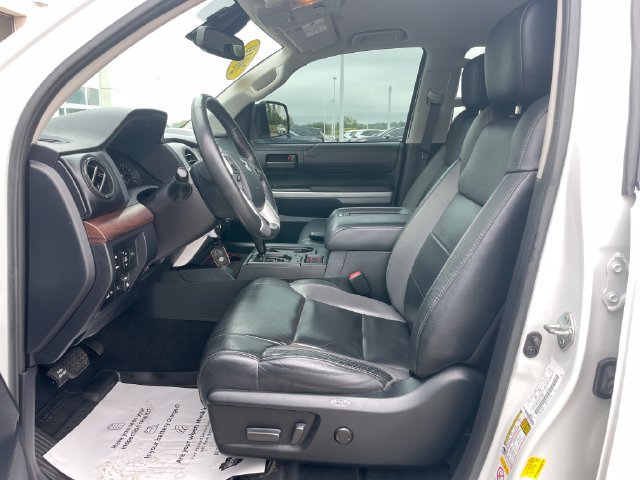 Used 2019 Toyota Tundra Limited AWD/4WD image 19