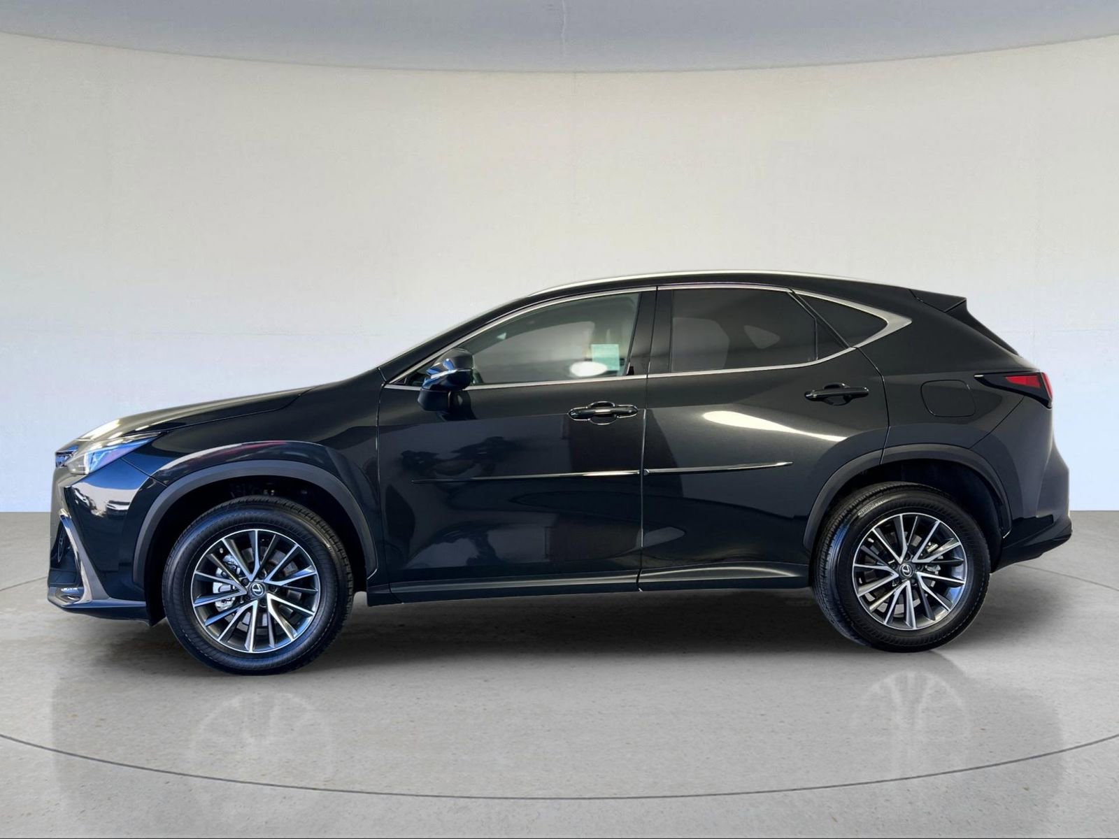 Used 2023 Lexus NX 350 AWD w/ Cold Area Package image 2