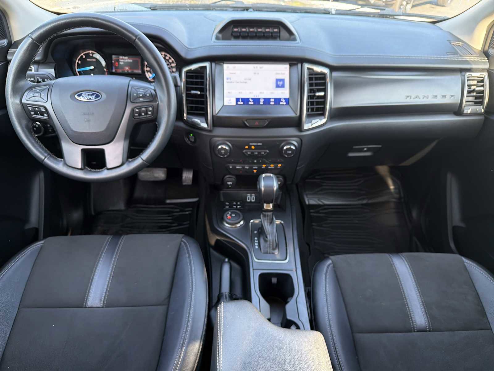 Used 2023 Ford Ranger Lariat w/ Tremor Off-Road Package AWD/4WD image 2