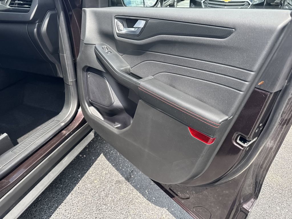 Certified 2023 Ford Escape ST-Line w/ Tech Pack #1 image 12