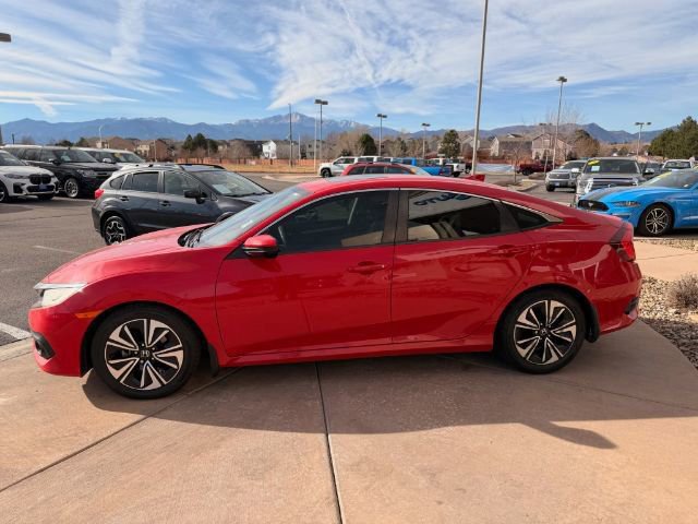 Used 2017 Honda Civic EX-T image 4