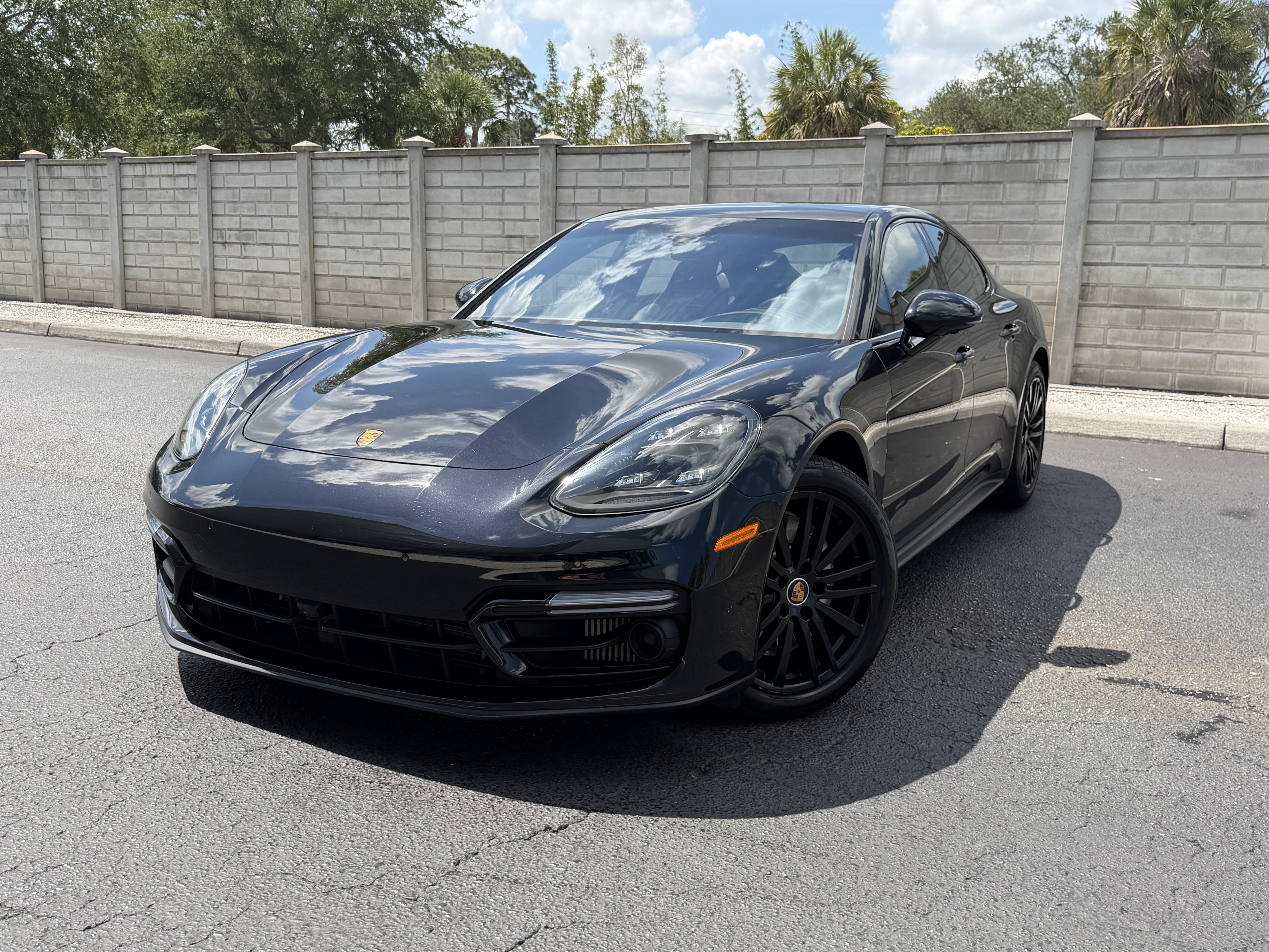 Certified 2023 Porsche Panamera GTS AWD/4WD image 1