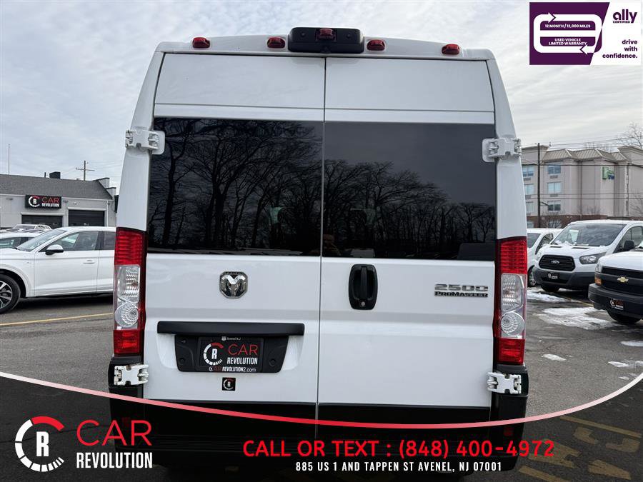 Used 2023 RAM ProMaster 2500 image 5