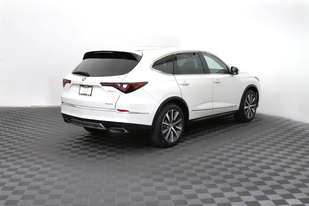 Certified 2026 Acura MDX w/ Technology Package AWD/4WD image 9