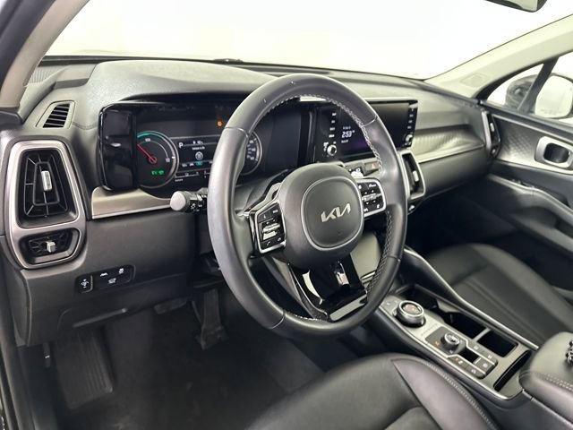 Used 2024 Kia Sorento EX image 13
