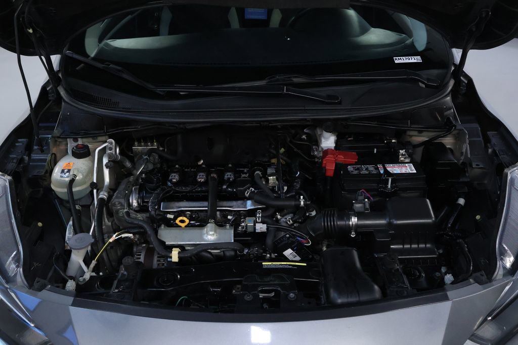 Used 2021 Nissan Versa SV image 30