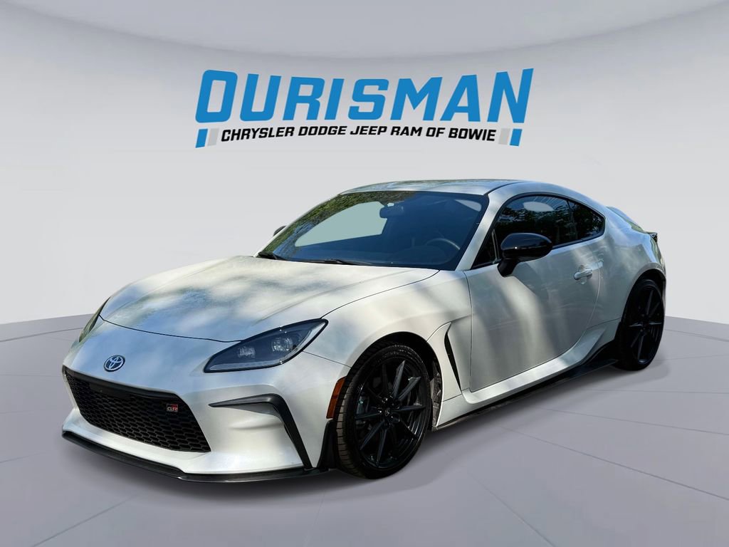 Used 2023 Toyota GR86 Premium w/ ALL Weather Mat Package (TMS) RWD image 5