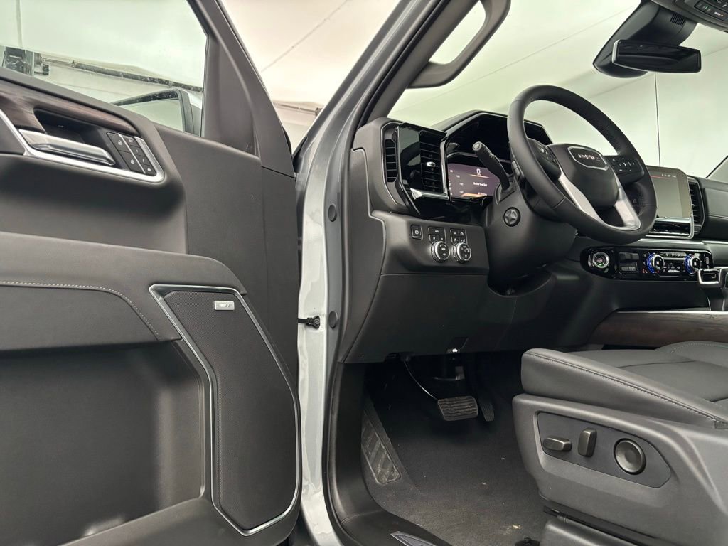 New 2026 GMC Sierra 1500 SLT w/ SLT Premium Package image 16