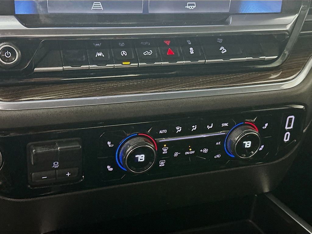 Used 2024 Chevrolet Silverado 1500 LT Trail Boss w/ Protection Package image 18