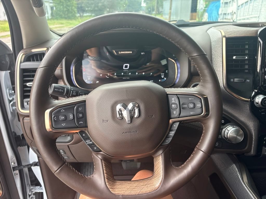 Used 2026 RAM 1500 Limited w/ Bed Utility Group AWD/4WD image 17