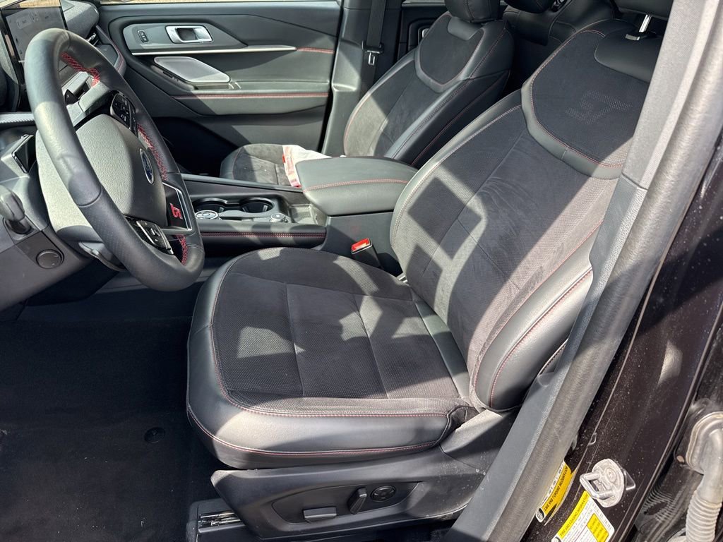 Used 2025 Ford Explorer ST AWD/4WD image 15