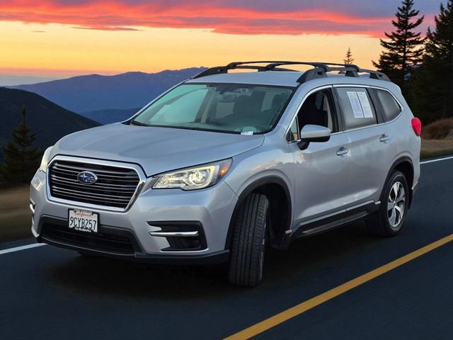 Certified 2022 Subaru Ascent Premium w/ Convenience Package image 4