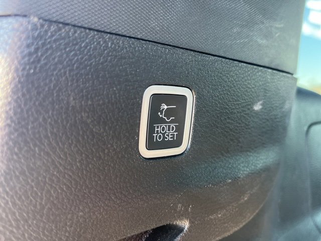 Used 2024 Jeep Wagoneer L Series II w/ Flexible Seating Group image 43