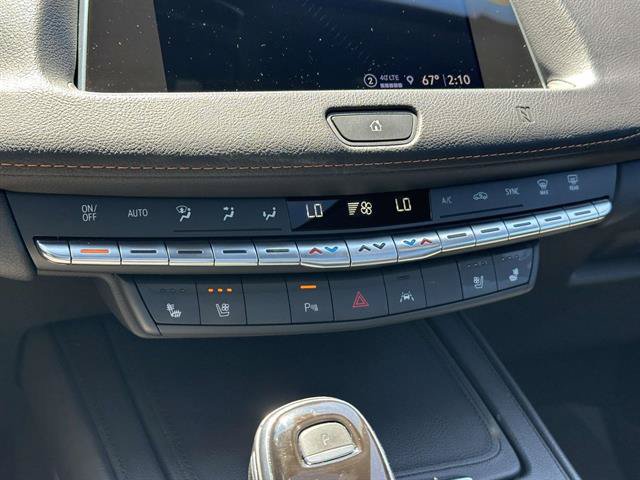 Used 2021 Cadillac XT4 Sport AWD/4WD image 43