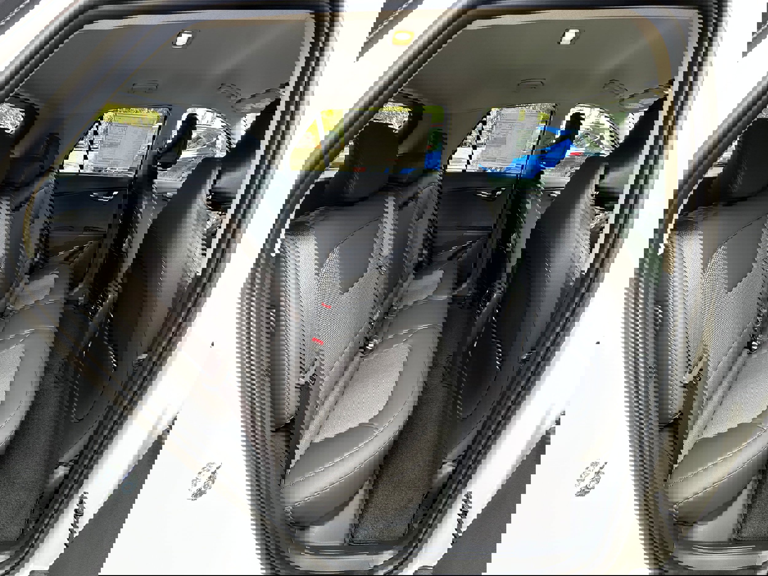 New 2025 Kia Niro Wind image 19