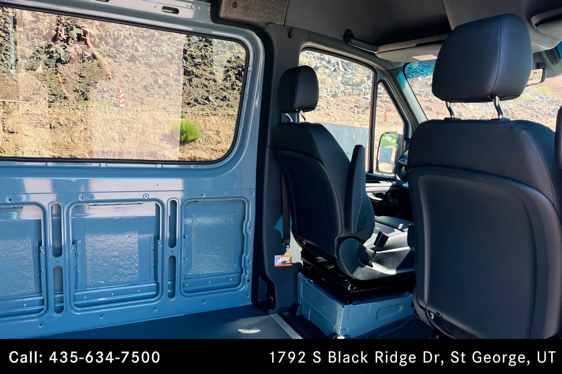 Used 2025 Mercedes-Benz Sprinter 2500 image 19