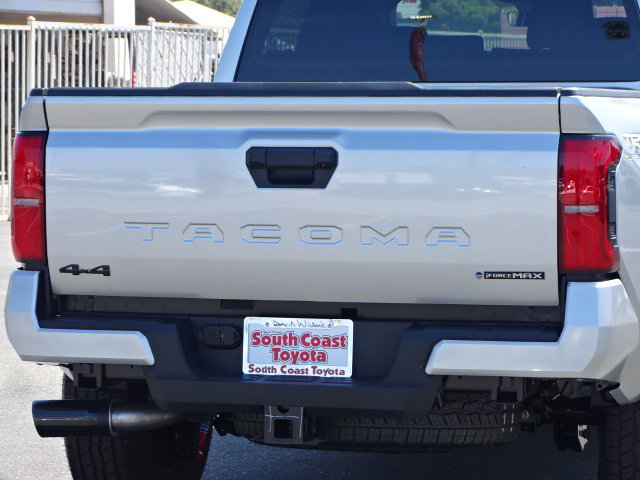 New 2025 Toyota Tacoma TRD Off-Road image 7