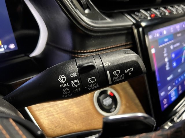 Used 2021 Jeep Grand Cherokee L Summit image 40