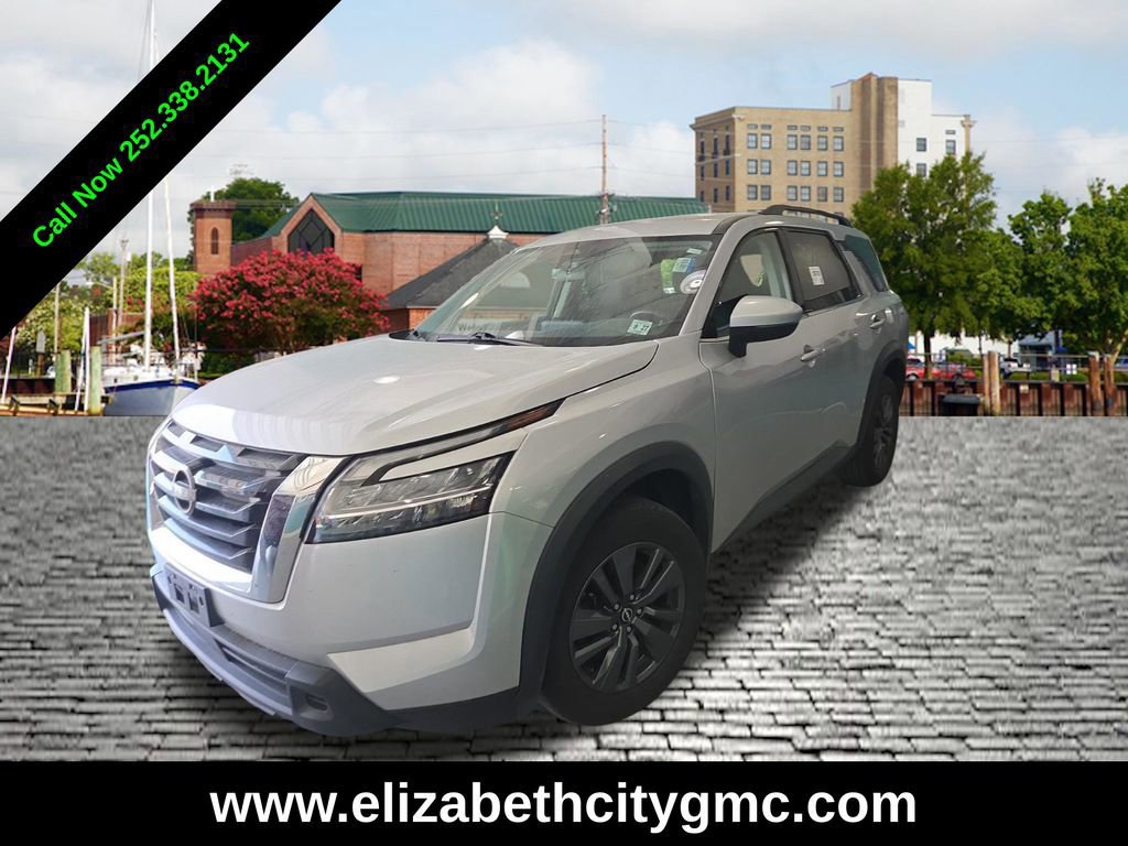 Used 2022 Nissan Pathfinder SV