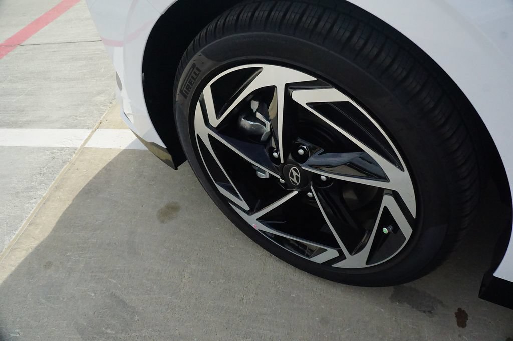 New 2026 Hyundai Sonata SEL FWD image 8