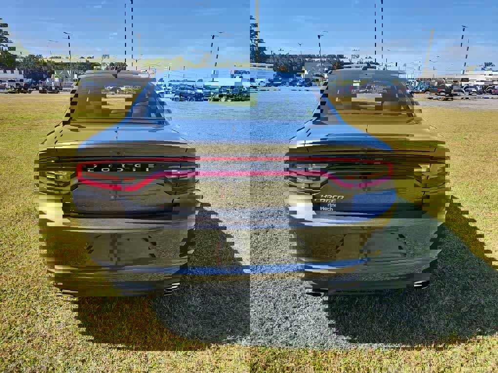 Used 2023 Dodge Charger SXT image 6