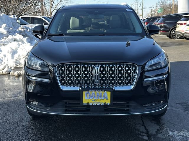 Used 2022 Lincoln Corsair AWD w/ Premium Package image 2