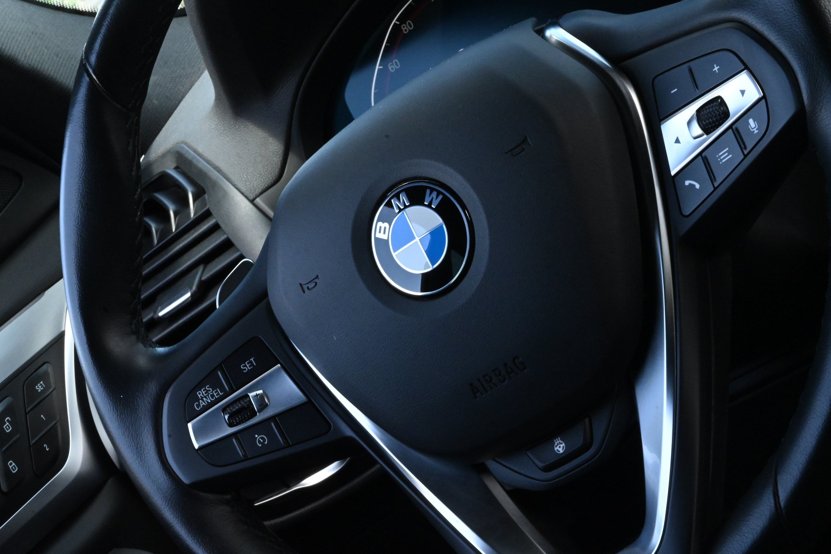 Used 2021 BMW X4 xDrive30i w/ Premium Package AWD/4WD image 26