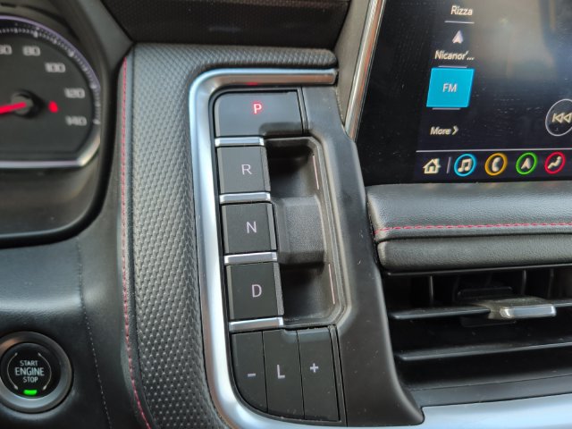 Used 2021 Chevrolet Tahoe RST w/ Luxury Package AWD/4WD image 18