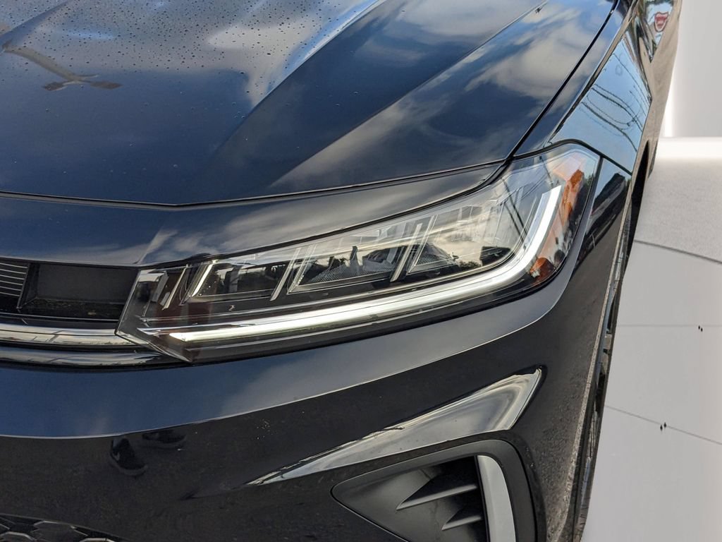 New 2026 Volkswagen Jetta SE FWD image 6